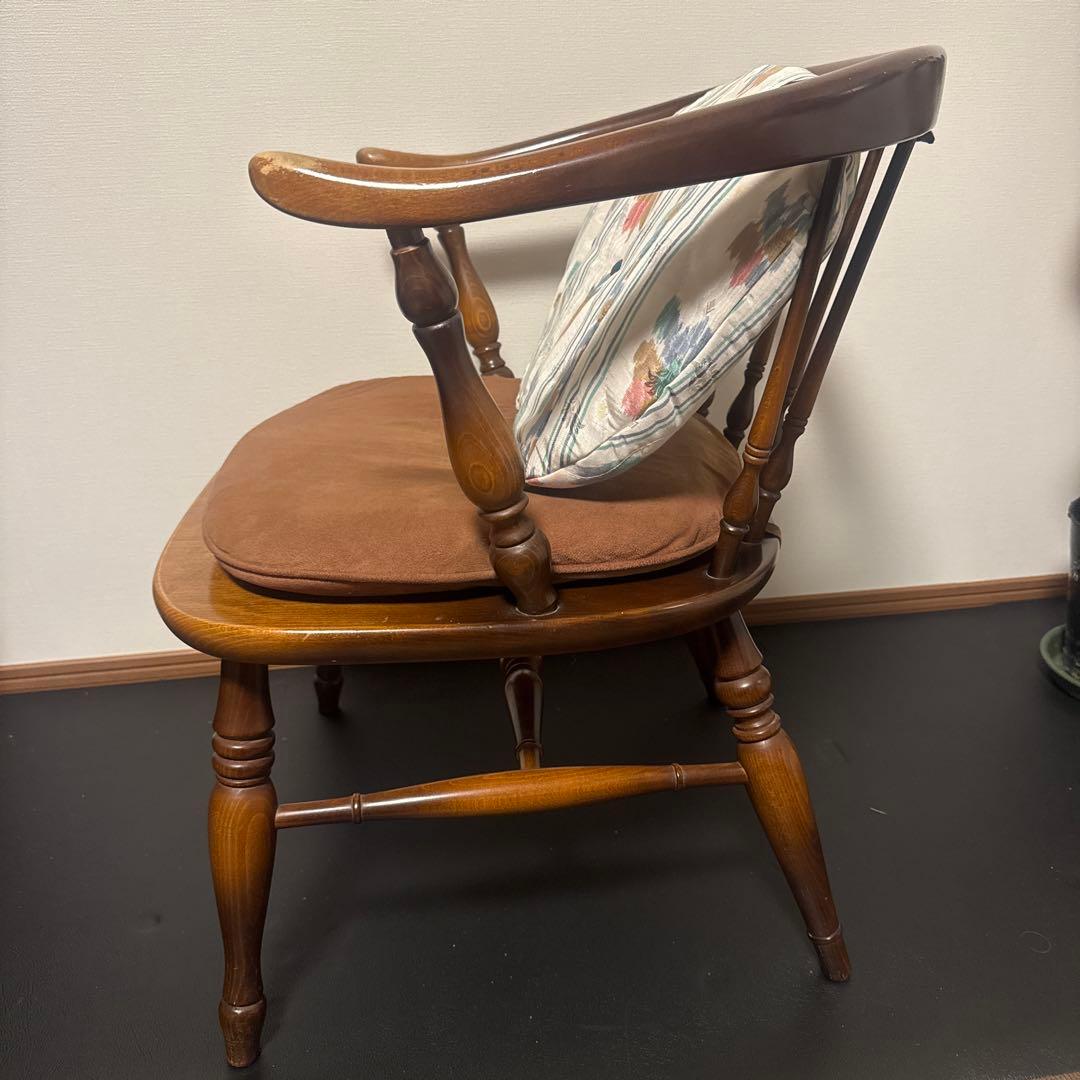 飛騨産業チェア　柄クッション付き