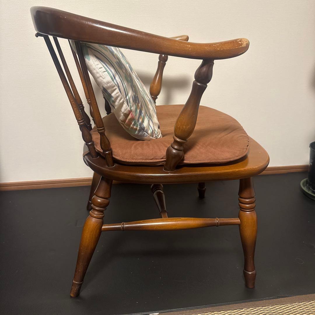 飛騨産業チェア　柄クッション付き