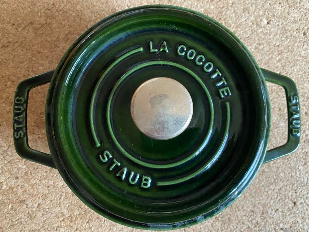 STAUB ストウブ ラウンドココット　16cm オリーブ　限定色