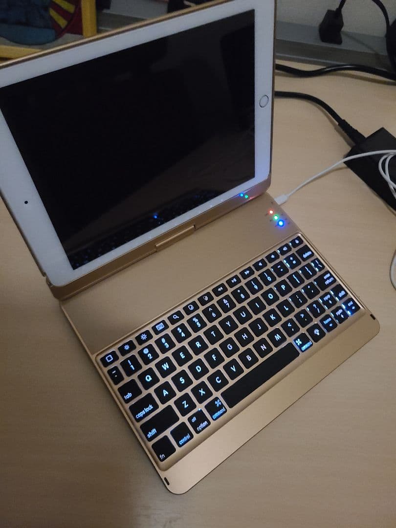 iPad本体 AU Cellular Apple iPad Air 2 MNVR2J