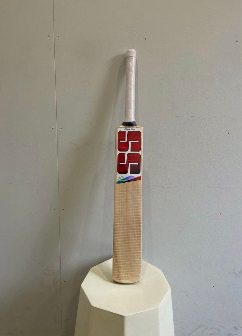 美品　野球　トレーニングバット 少年野球　クリケット　一点モノ　ベースボール