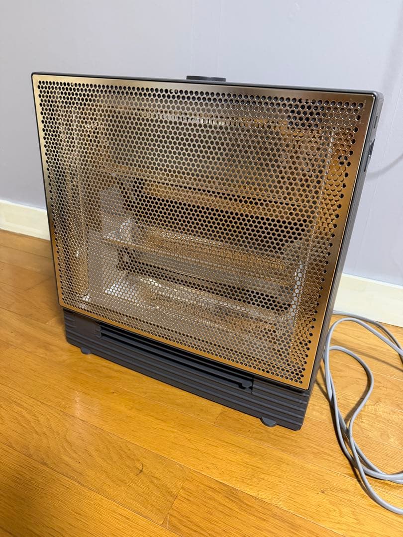 ダイキン WRH135AS-H 遠赤外線暖房機　ハイブリッドセラムヒート