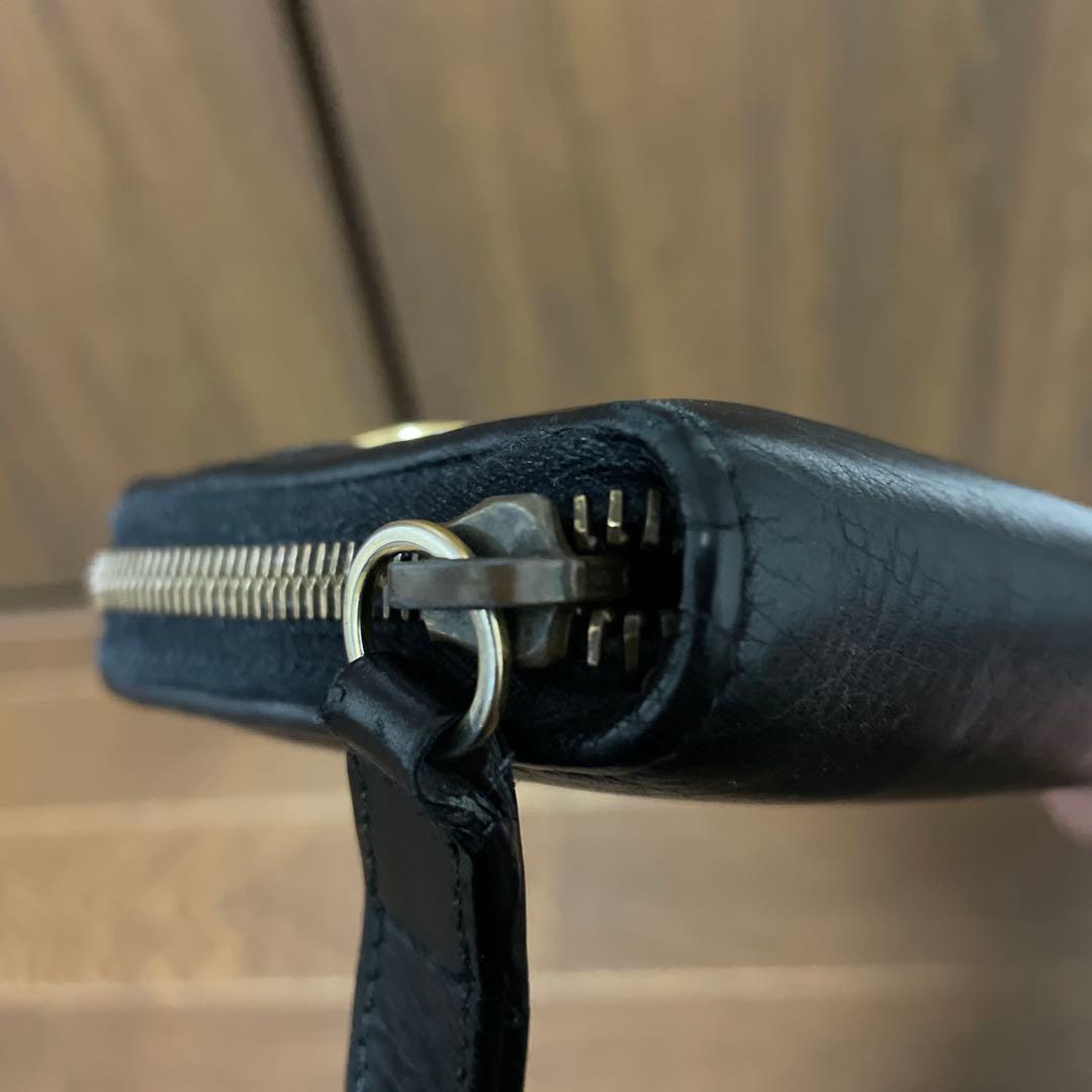 GUCCIラウンドジップ ブラックレザー長財布