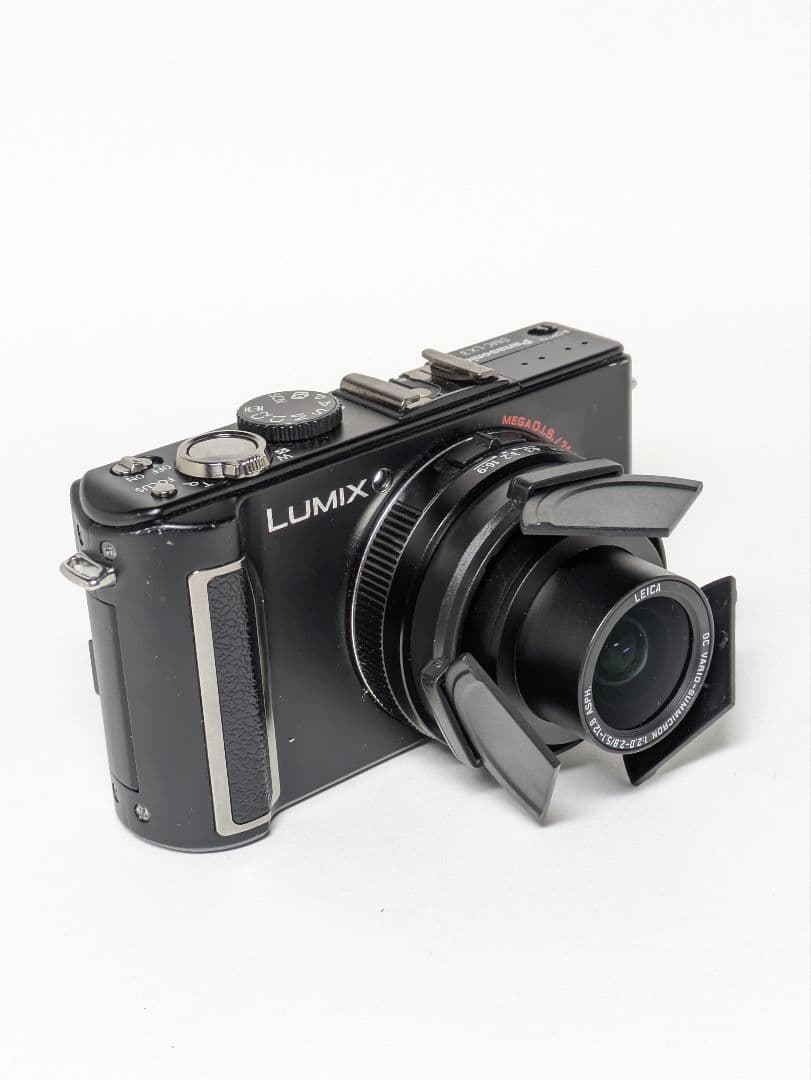 【美品】Panasonic　デジタルカメラ LUMIX DMC-LX3