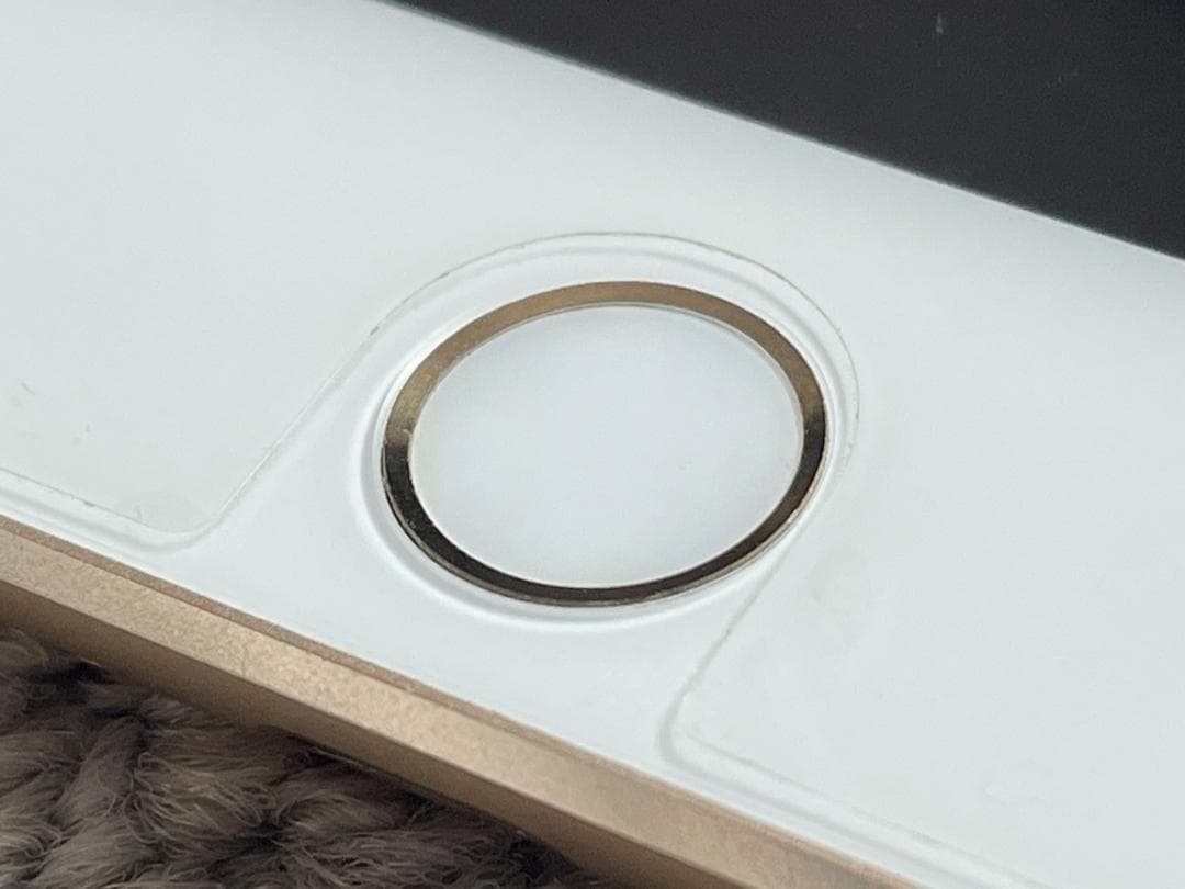 APPLE iPad mini4 wifiモデル 16GB GOLD