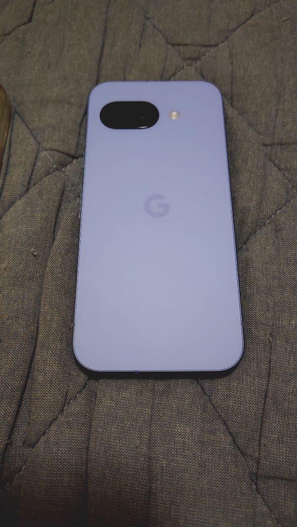 Google Pixel 9a ケース付き