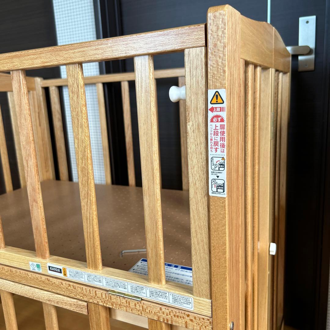 【美品】カトージ　ベビーベッド折り畳み