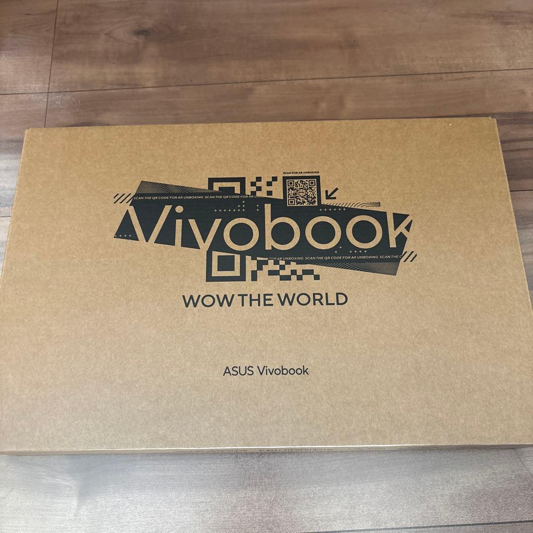 ASUS Vivobook E1404F ノートPC