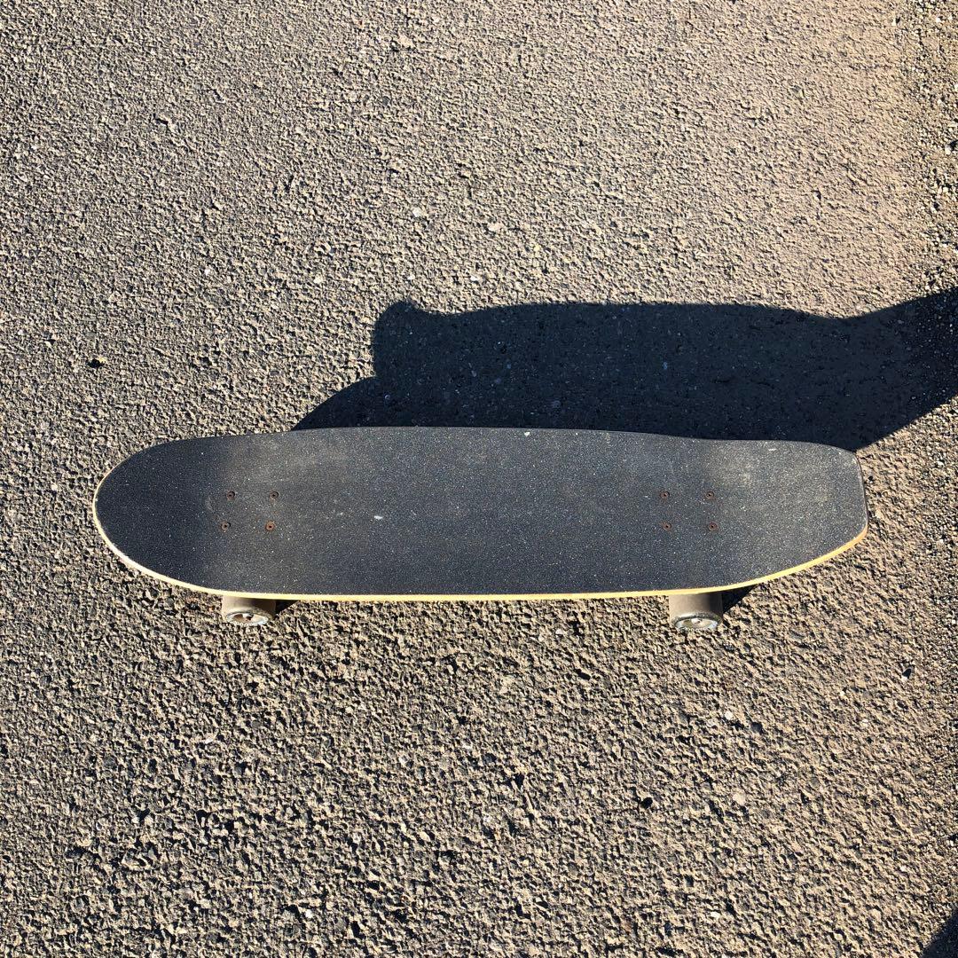 carverスケートボード U4モデル