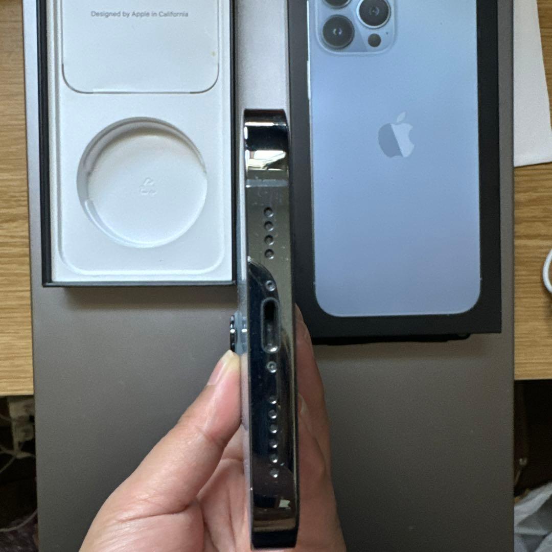 Apple iPhone13 Pro Maxシエラブルー 本体極美品SIMフリー
