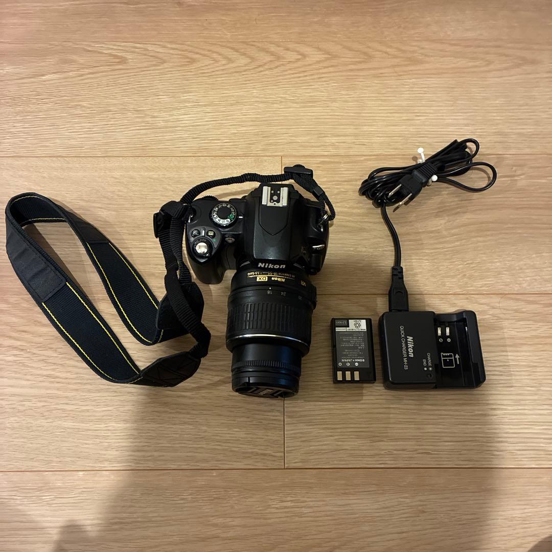 Nikon D40 デジタル一眼 AF-S18-55mm VR