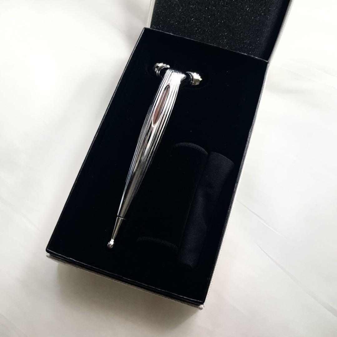 リファ　エスカラットレイ