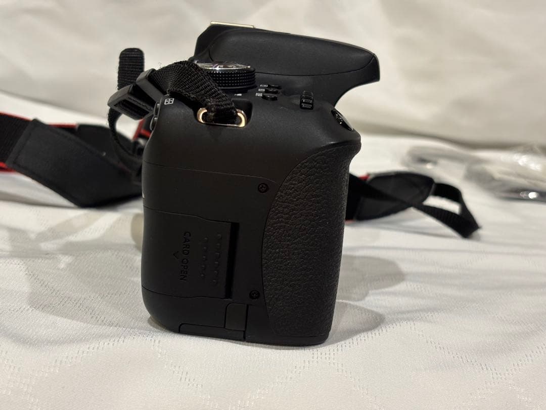 Canon EOS Kiss X8i 18-55 55-250 セット【中古】