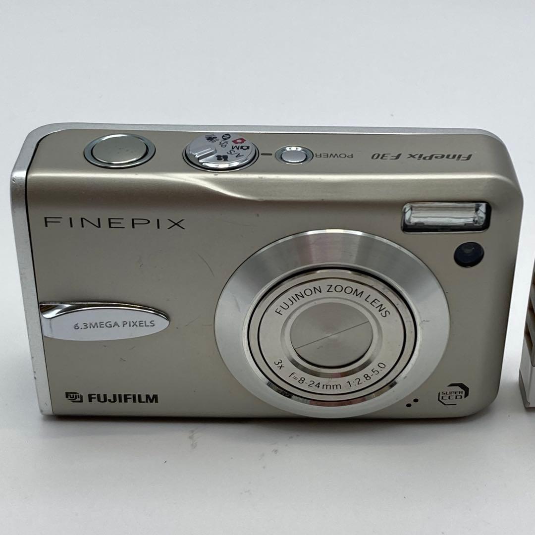 デジタルカメラ FUJIFILM FinePix F30