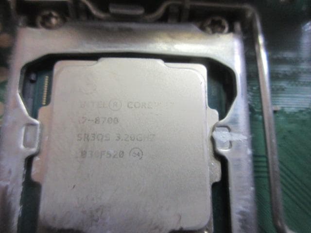8送料込★ 富士通 ESPRIMO D588/TX i7 8th Genジャンク