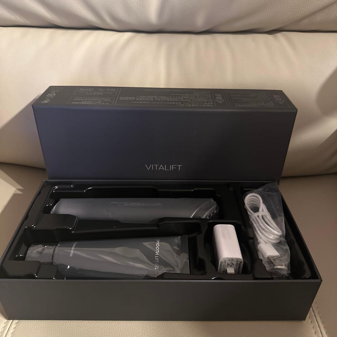 【新品未使用品】バイタリフト RF 美容器 EH-SR85-K