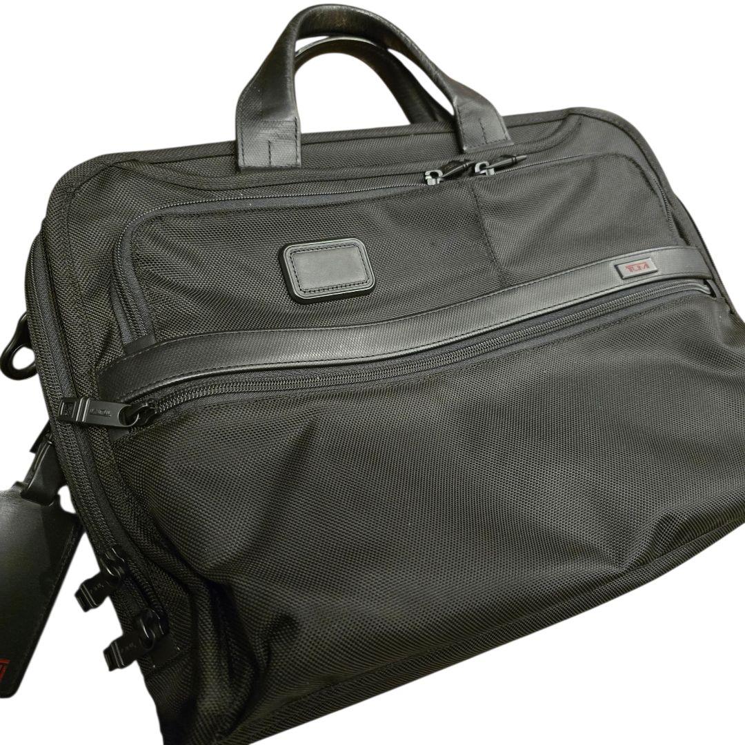 TUMI アルファ2 オーガナイザー ポートフォリオ ブリーフ ビジネスバッグ
