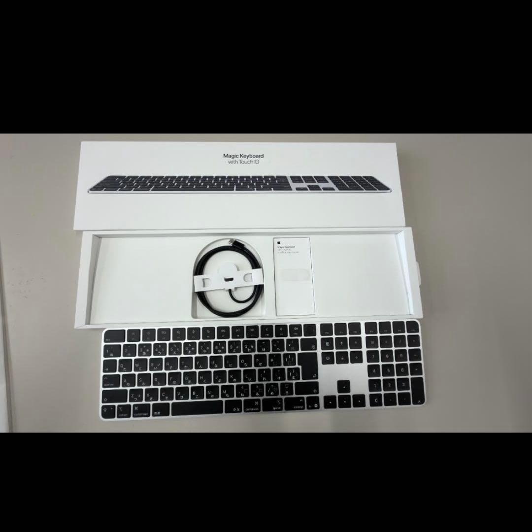 Apple Magic Keyboard テンキー付き A3119 日本語