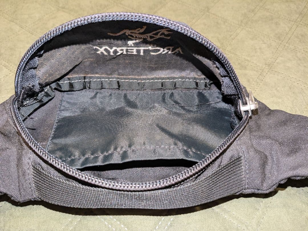 アークテリクス　アーバンファニー　カナダ製