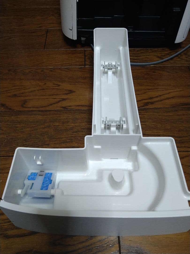 SHARP 加湿空気清浄機 KI-NS70-W ホワイト　2020年製