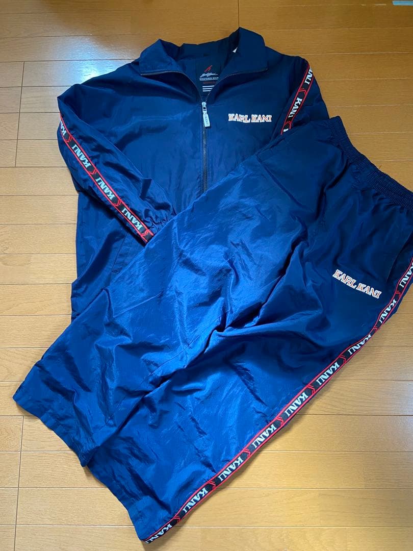 カールカナイ　KarlKani セットアップ　紺色　y2k
