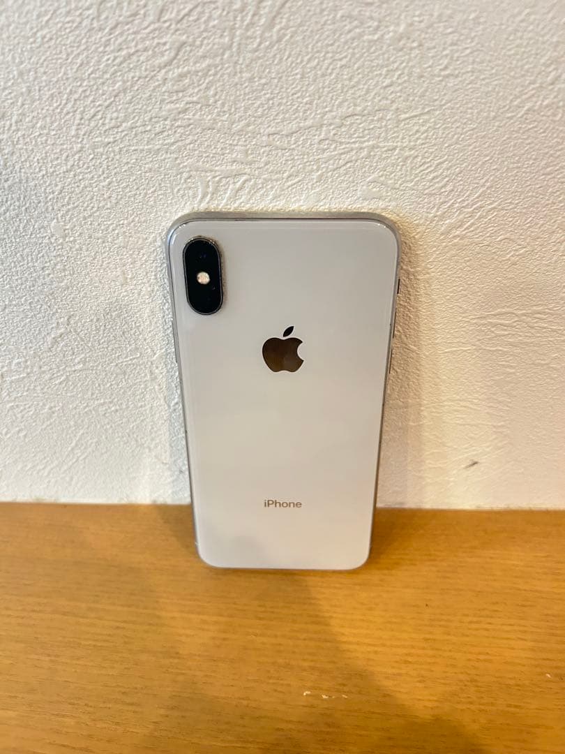 Apple iPhone X シルバー 本体