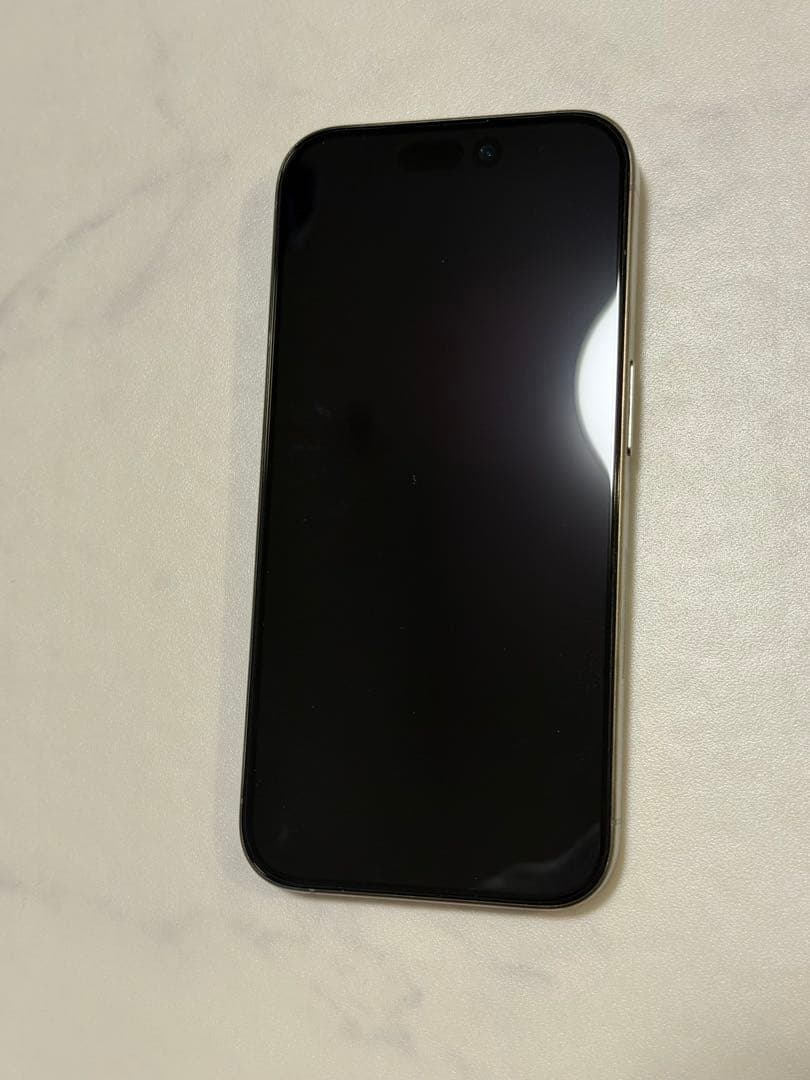 C*）様 Apple iPhone 15 Pro 512G 海外版　SIMフリー