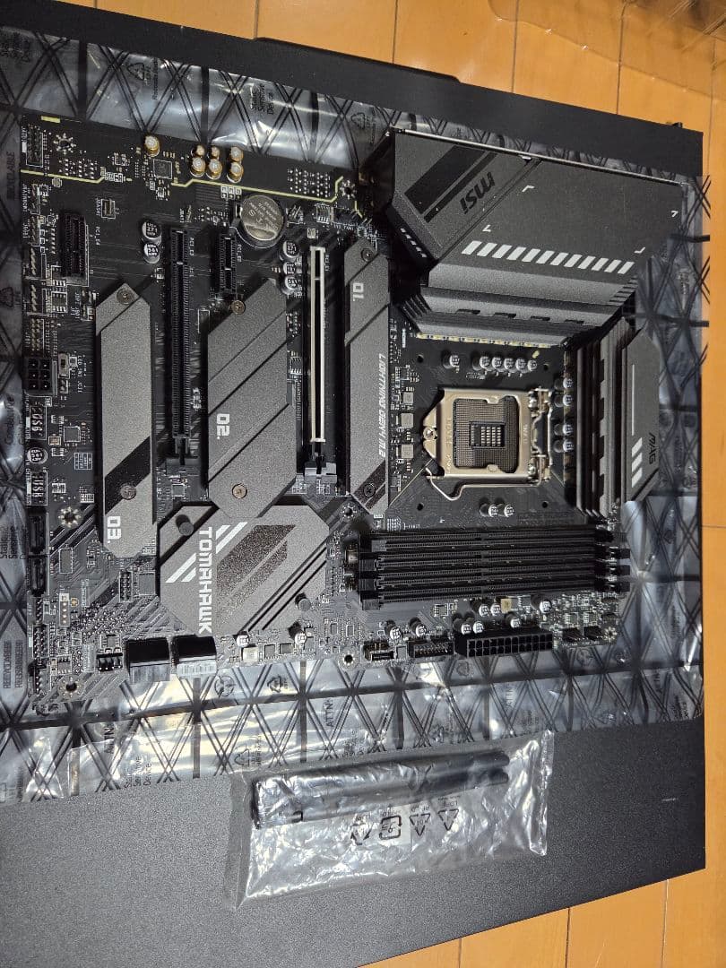 マザーボード MAG Z590 TOMAHAWK WIFI