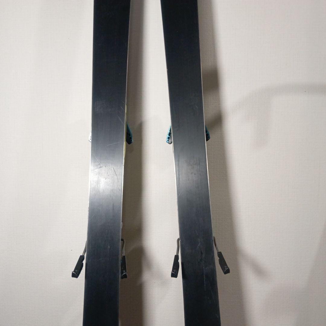 Salomon scream8 pilotスキー板