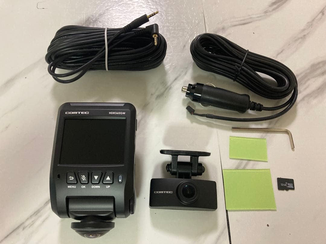 コムテック HDR360GW 前後2カメラ　ドライブレコーダー360度