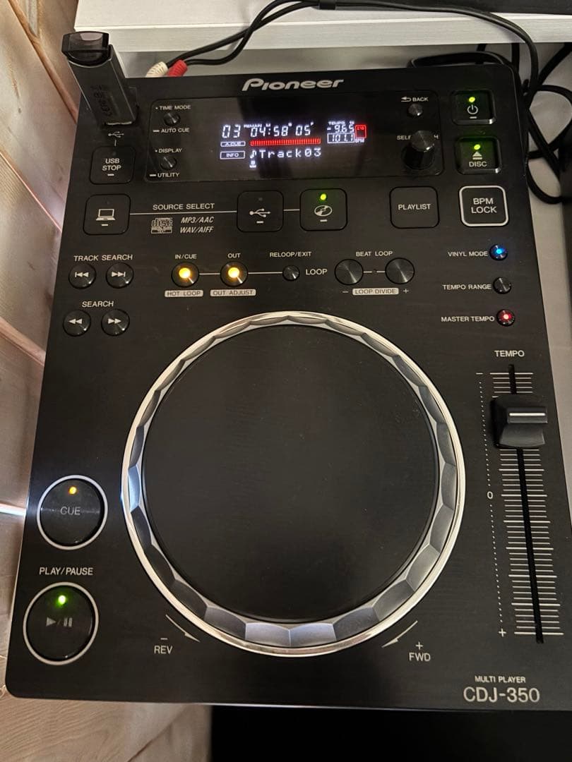 Pioneer CDJ-350 ②