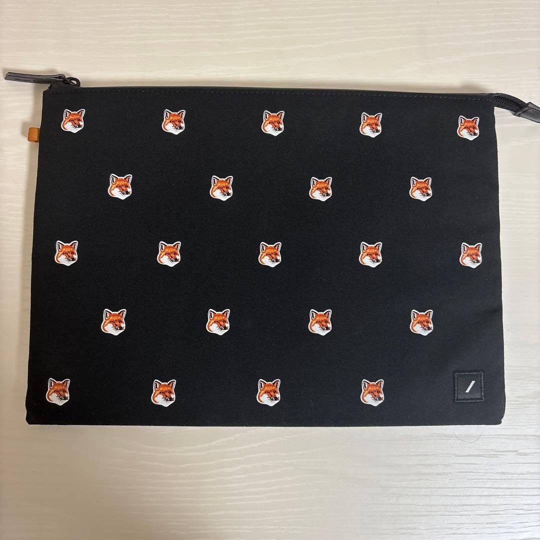 MAISON KITSUNEネイティブユニオンPCケースブラック13/14