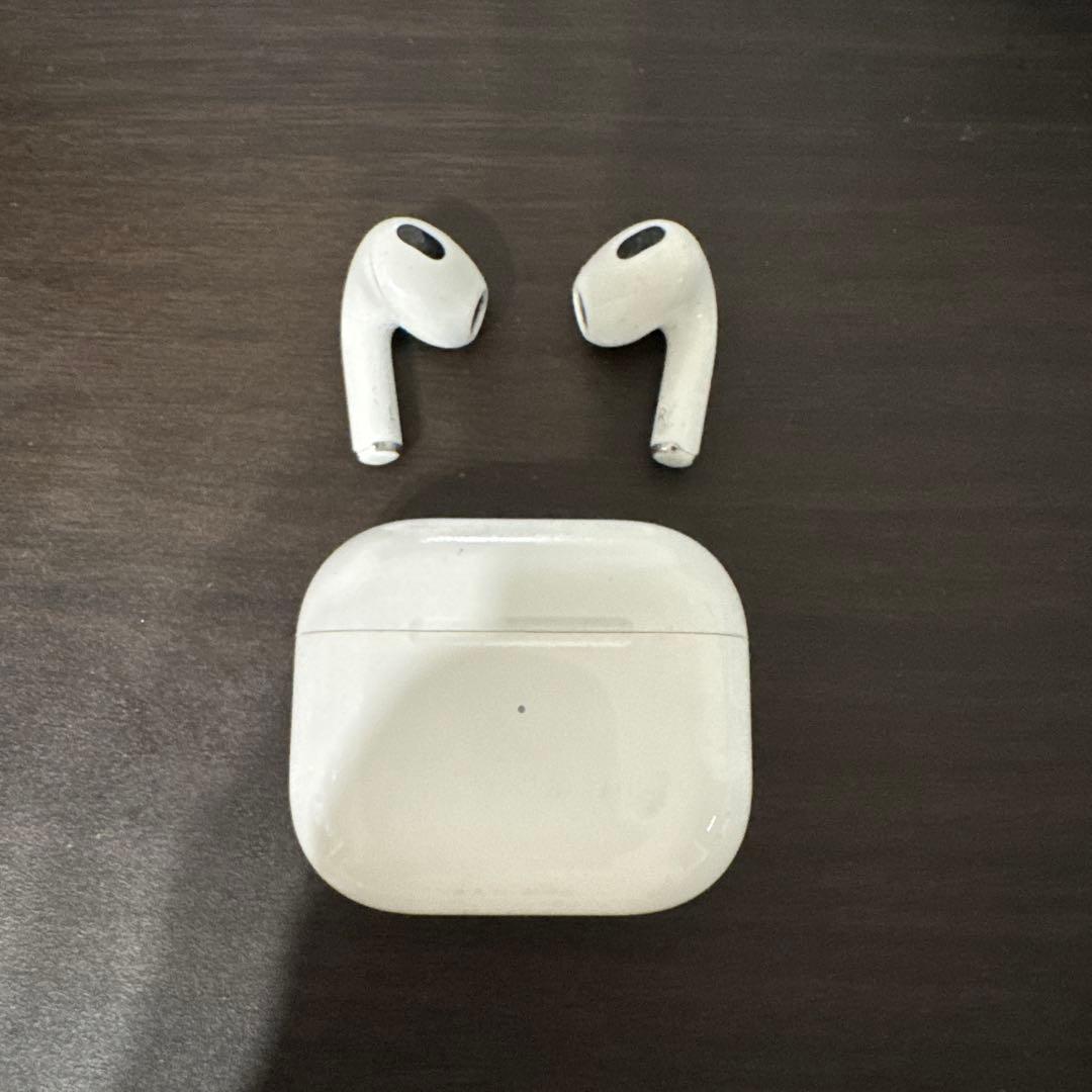 AirPods 3 本体