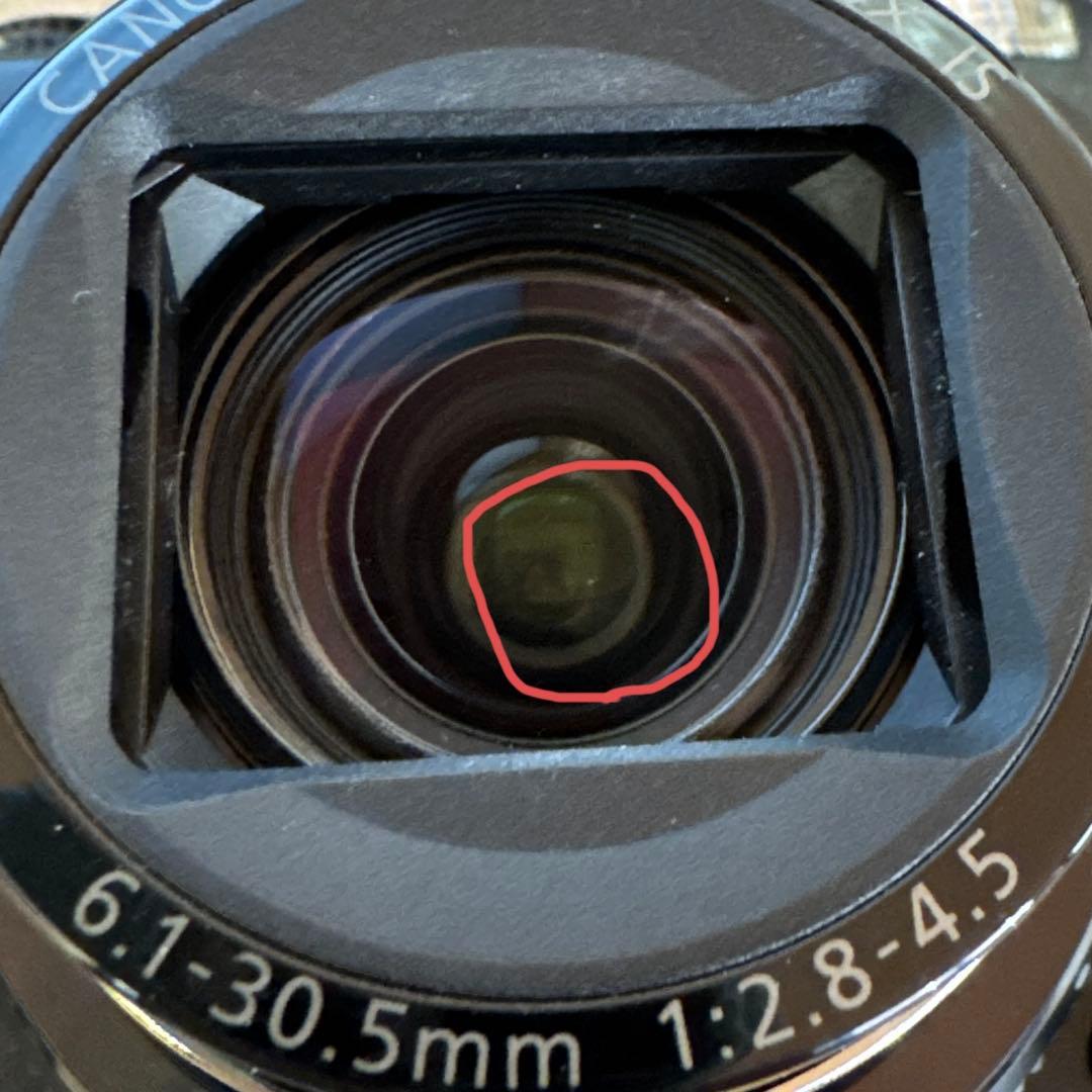 【レンズ内チリ有り】　Canon PowerShot G11