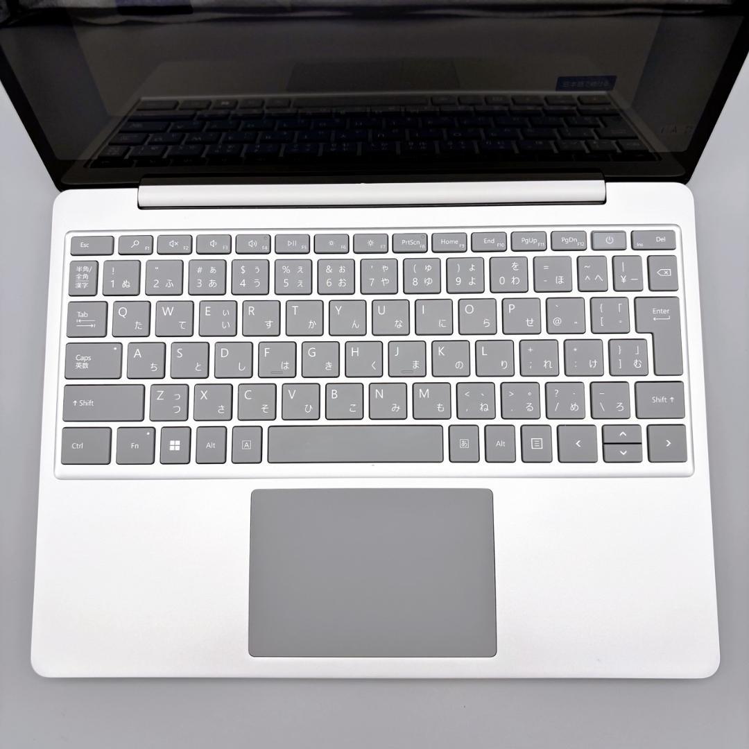 美品 Surface Laptop Go 2 プラチナ 8GB 256GB