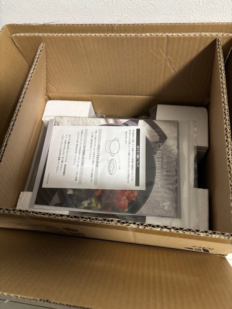 【新品未使用】エムケー精工 水無し電気鍋 コツイラズ 無水調理鍋