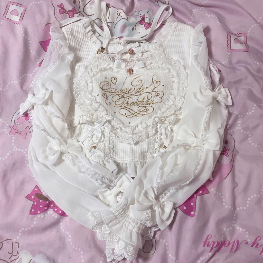 LIZLISA トップス ハート タグ付き