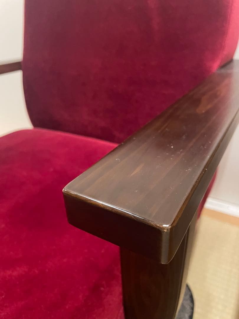 ビーカンパニー　赤　シングルソファ　オットマン付き