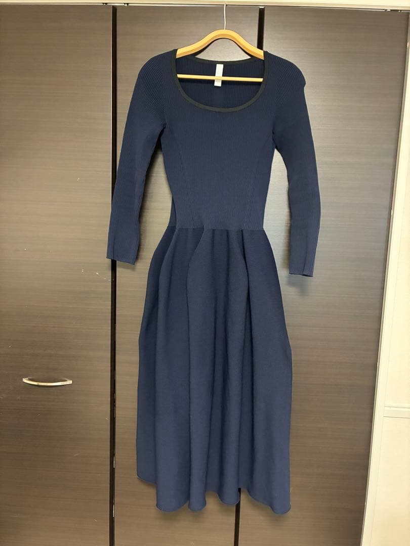 【オンラインストア完売品】CFCL ロングワンピース　ネイビー　サイズ1