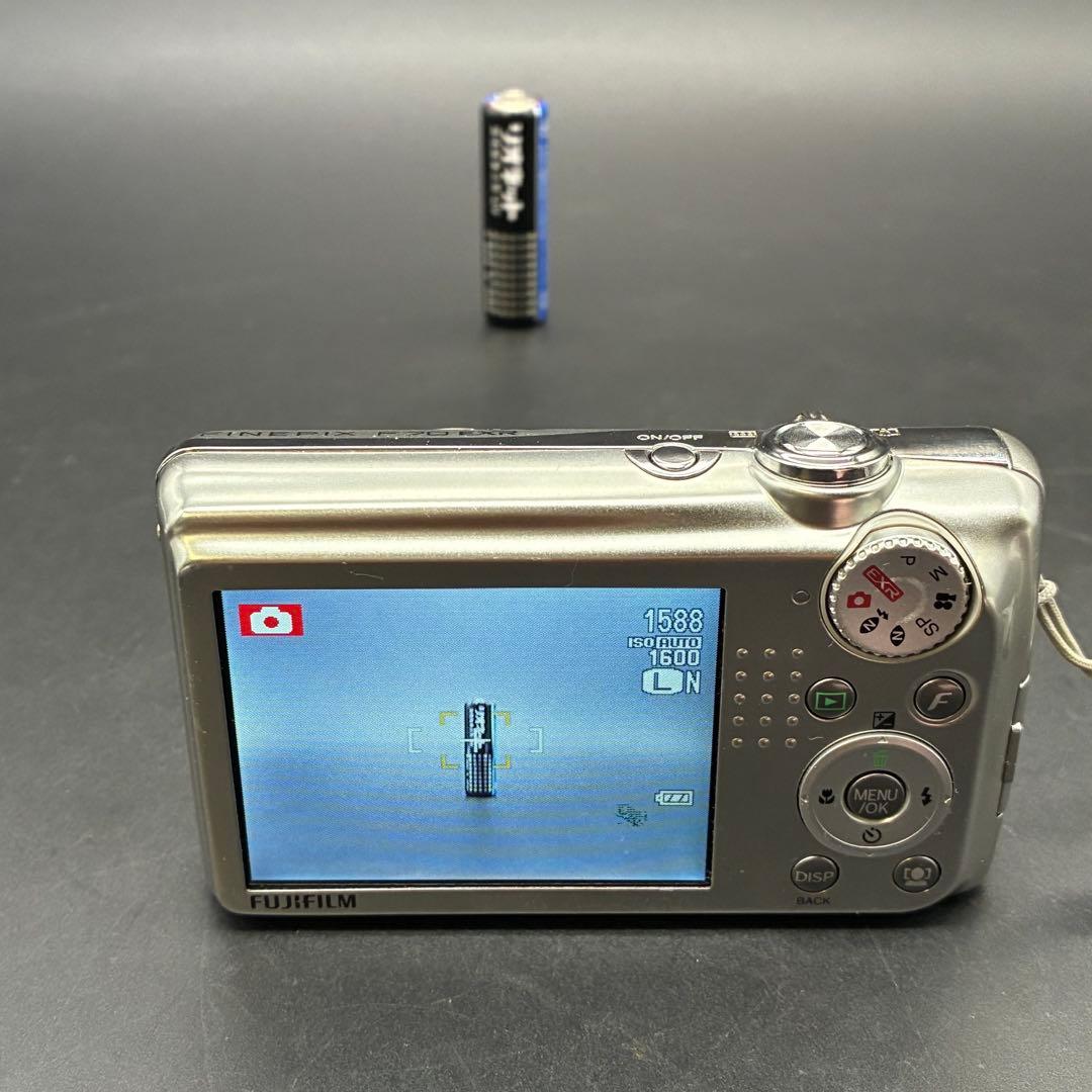 【動作確認済み】Fujifilm Finepix F70 EXR デジタルカメラ