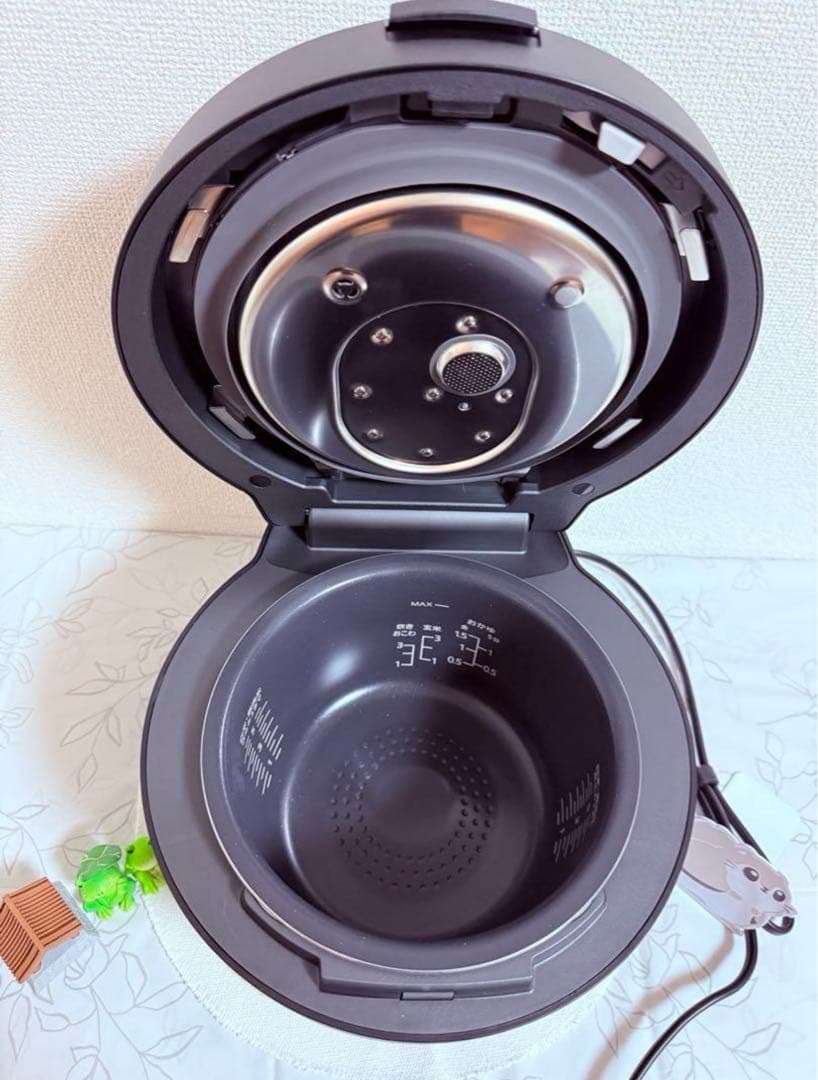 パナソニック ビストロ SR-W10BB-K 5.5合 圧力IH 2024