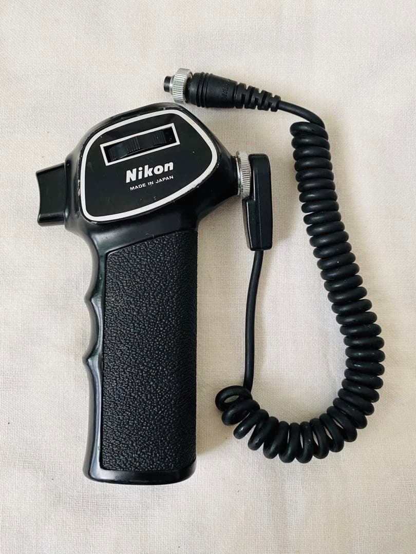 Nikon F2 カメラ MD-2 MB-1 レンズ　ピストルグリップ　説明書