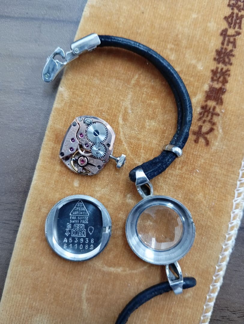 稼働　OMEGA レディースアンティーク　手巻き時計 K18WG