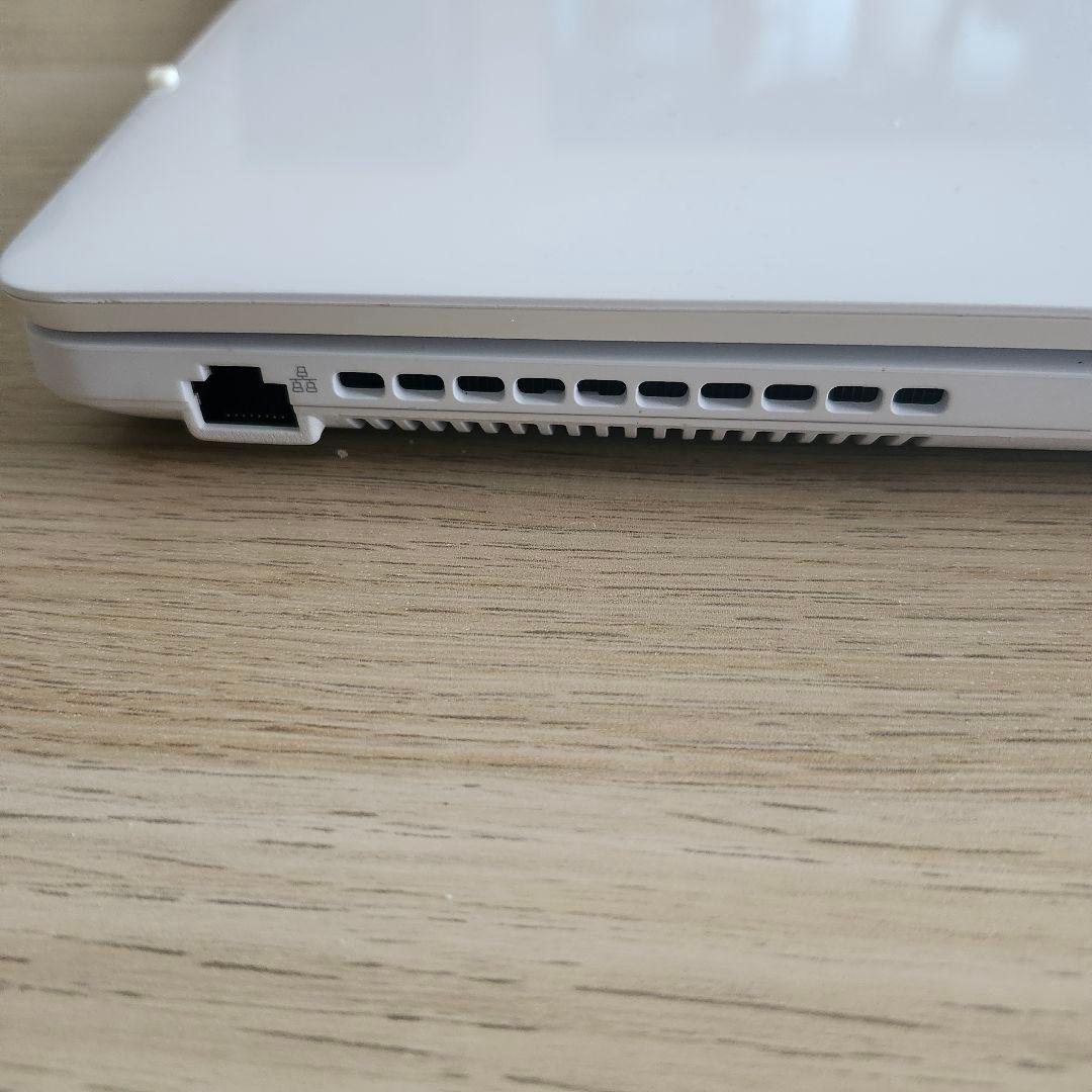 Fujitsu ノートPC FHWA50B3W2