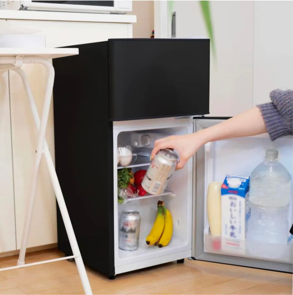 【新品】小型2ドア冷蔵庫 60L シルバー　 一人暮らし寝室オフィス　省エネ静音