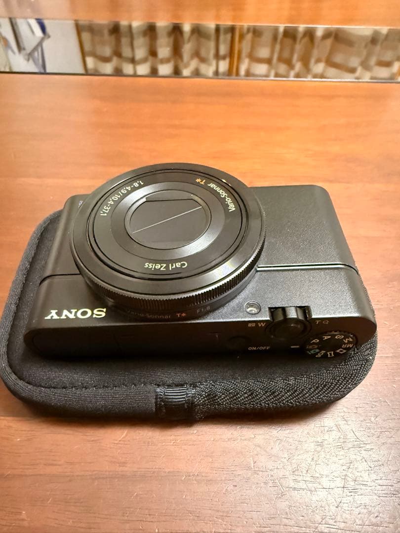 SONY Cyber-shot DSC-RX100 ソニー