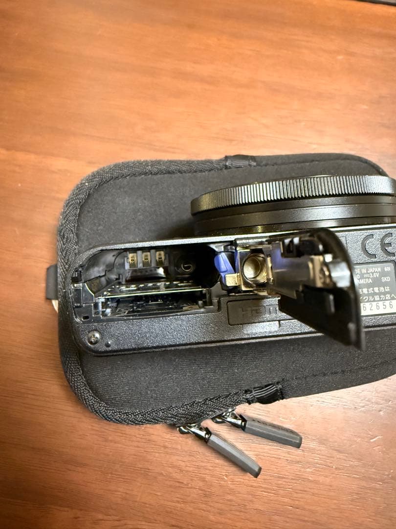 SONY Cyber-shot DSC-RX100 ソニー