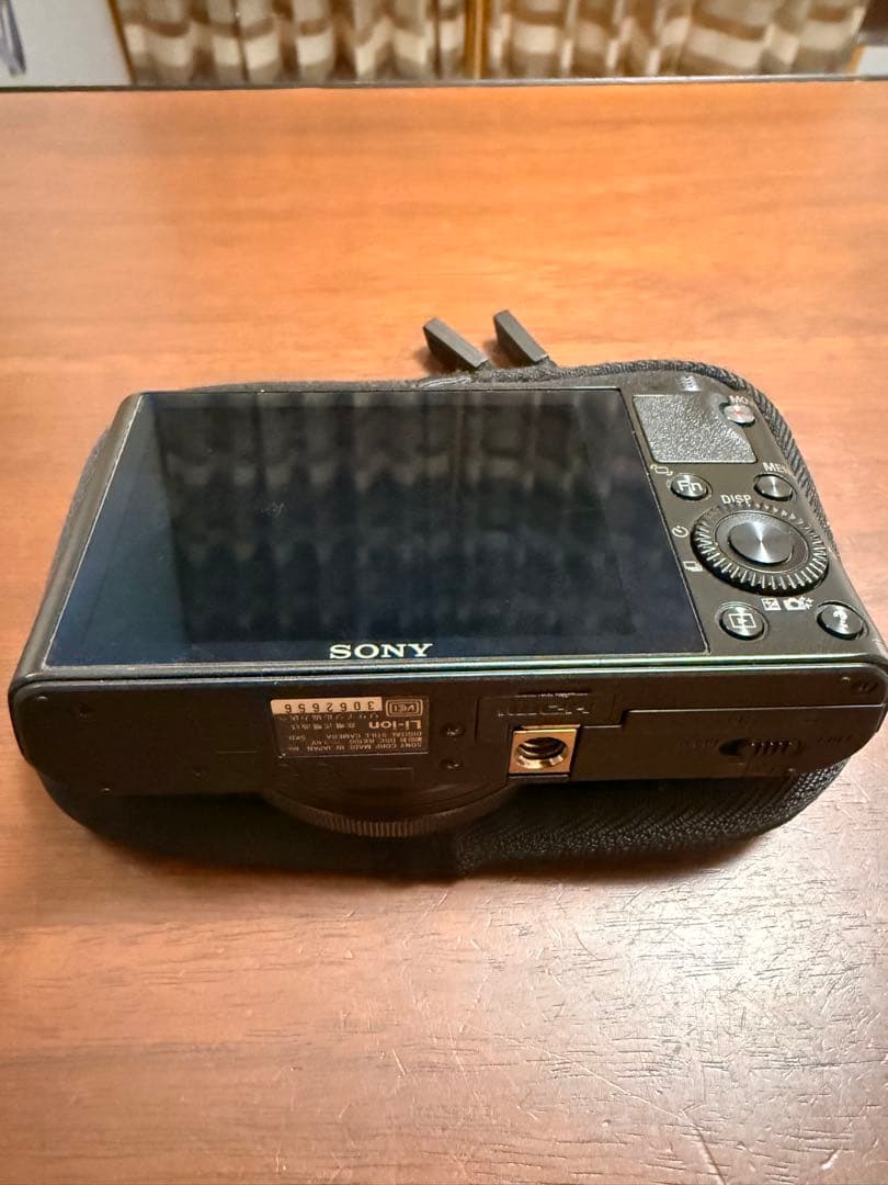 SONY Cyber-shot DSC-RX100 ソニー