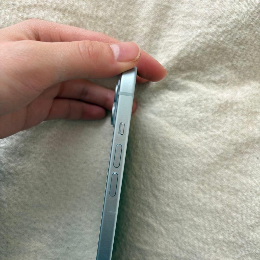 本日のみ値下げ中‼️iPhone 15ブルー　本体　128GB SIMフリー