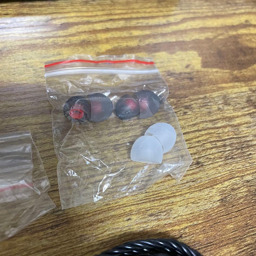 Kiwi ears quartet リケーブル可能イヤホン